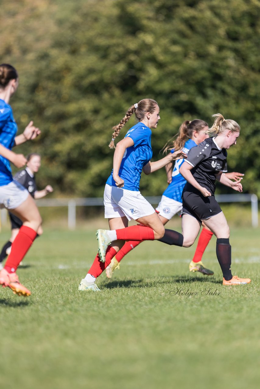 Bild 163 - F Holstein Kiel 2 - SSG Rot-Schwarz Kiel 2 : Ergebnis: 5:0